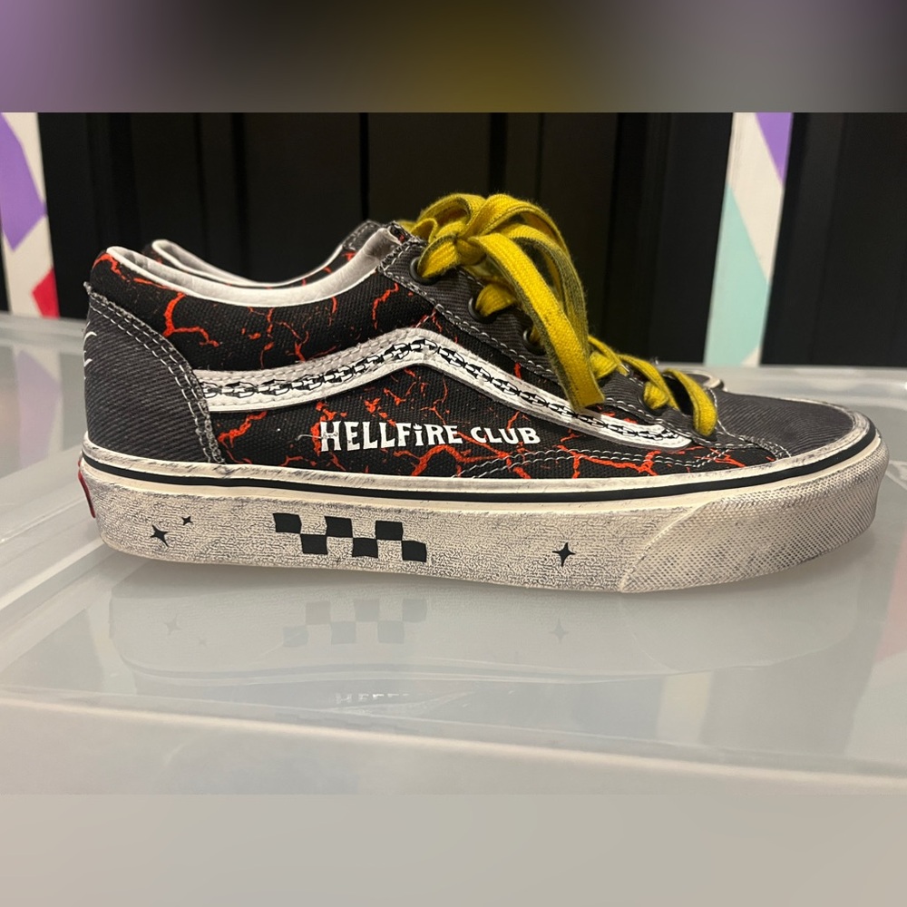 Vans Hellfire club size women’s 7.5 shoe